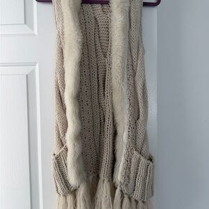 Buffalo David Bitton Beige/Cream Knit Open-Front Vest with Faux Fur Trim